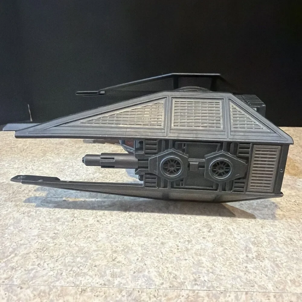 Star Wars Kylo Ren TIE Silencer Toy Vehicle Hasbro Force Link 2015